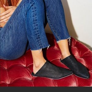 Free people Serra mule’s